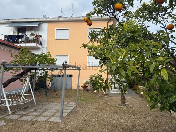 appartamento in vendita a Diano Castello