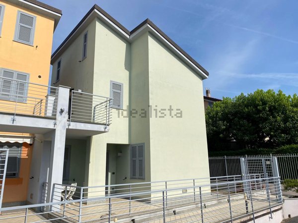 appartamento in vendita a Diano Castello