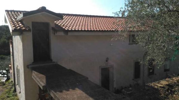appartamento in vendita a Diano Castello