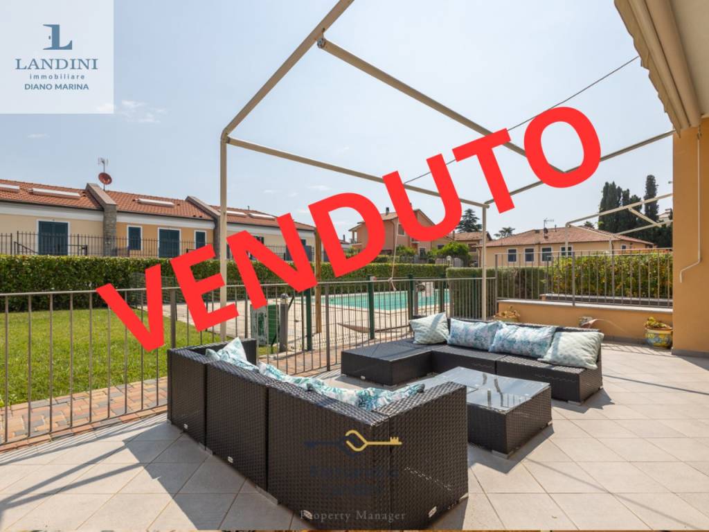 appartamento in vendita a Diano Castello