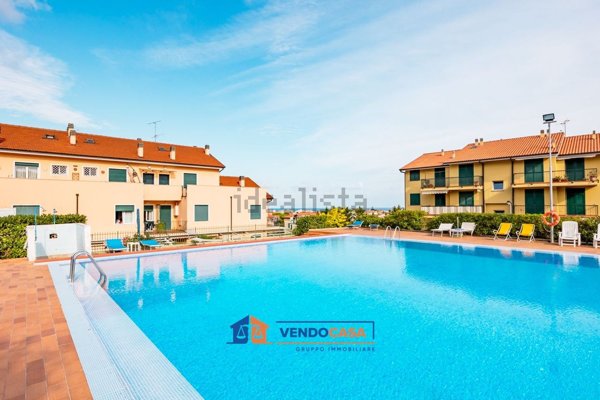 appartamento in vendita a Diano Castello