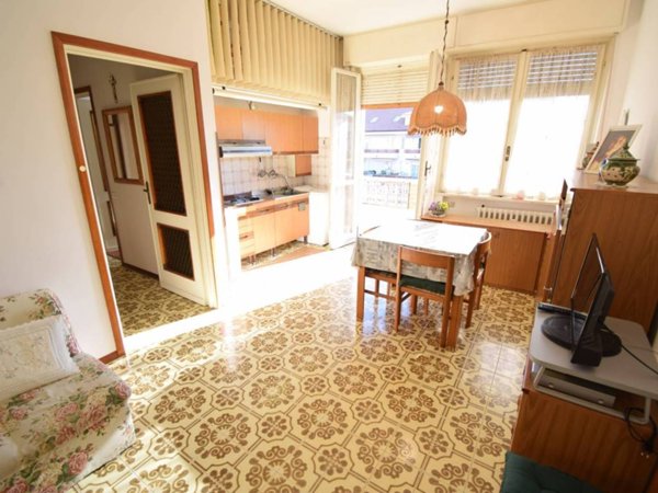 appartamento in vendita a Diano Castello