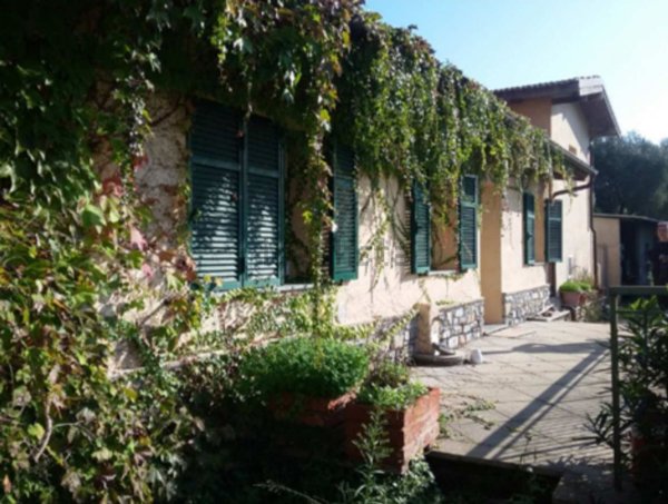 appartamento in vendita a Diano Castello