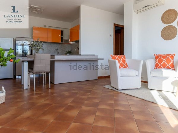 appartamento in vendita a Diano Castello