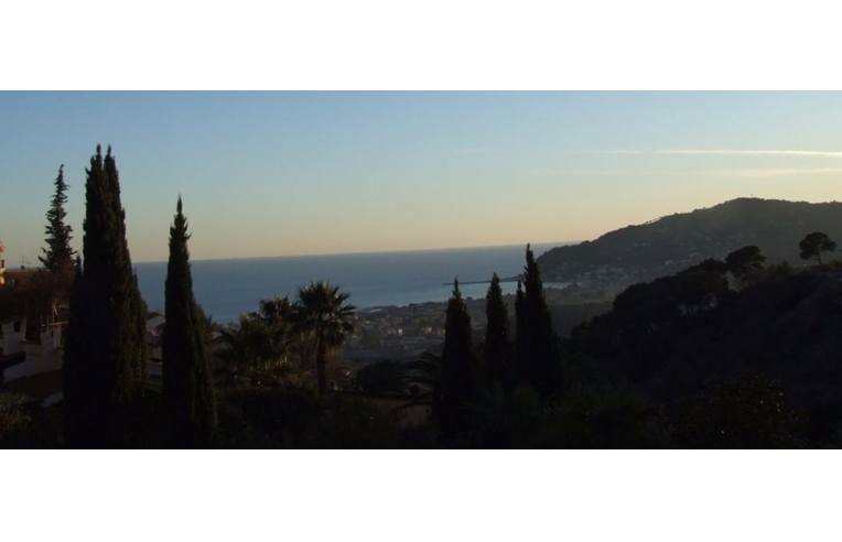 appartamento in vendita a Diano Castello