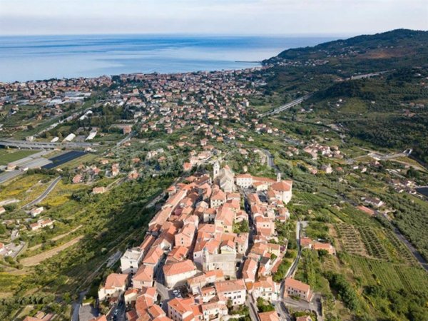 terreno agricolo in vendita a Diano Castello