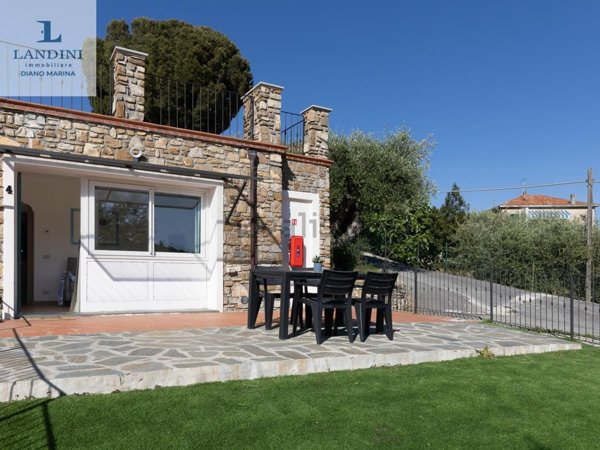 appartamento in vendita a Diano Castello
