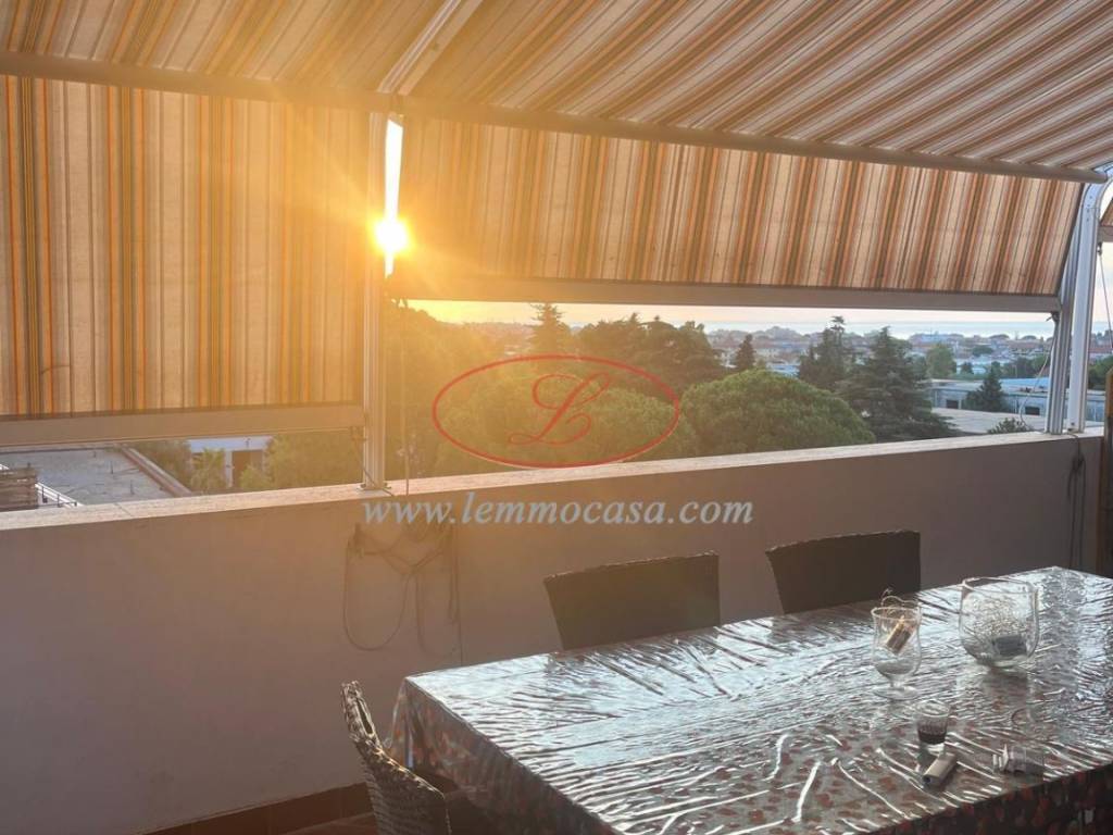 appartamento in vendita a Diano Castello