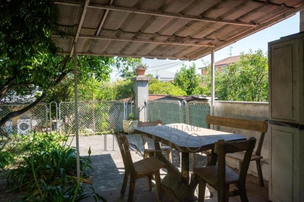 appartamento in vendita a Diano Castello