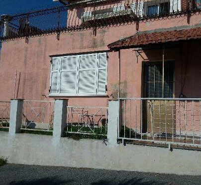 appartamento in vendita a Diano Castello in zona Monade Santa Lucia