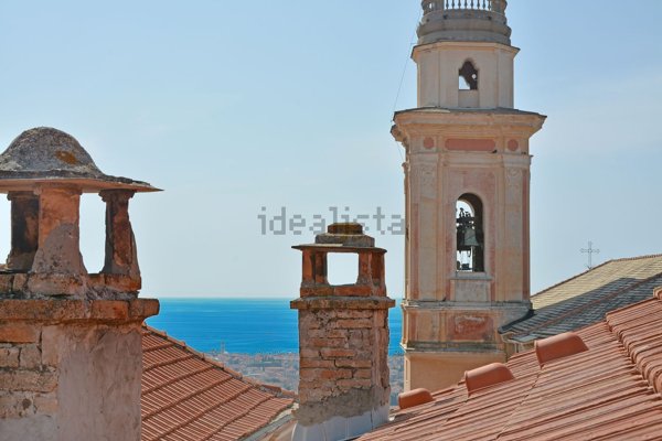 appartamento in vendita a Diano Castello