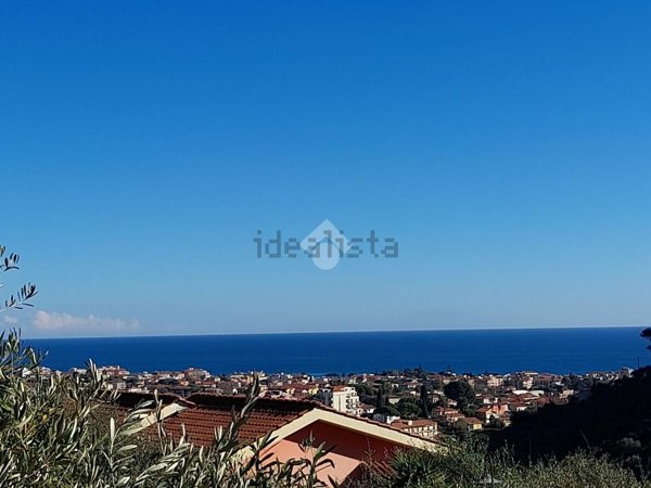 appartamento in vendita a Diano Marina in zona Muratori