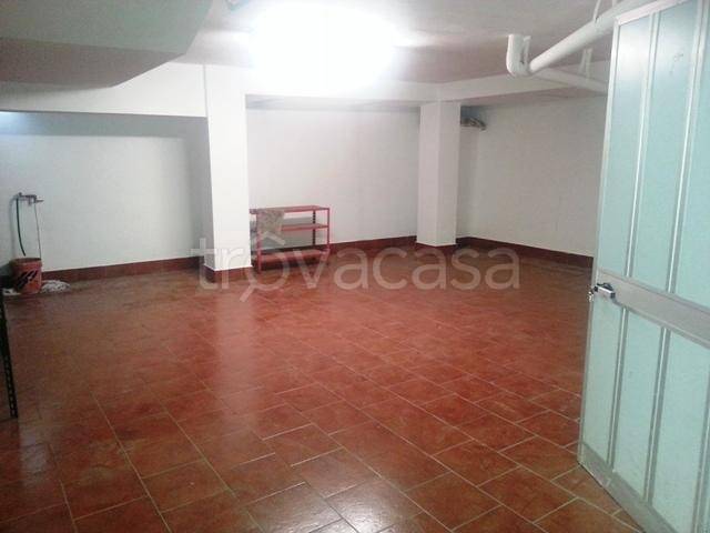 locale di sgombero in vendita a Diano Marina