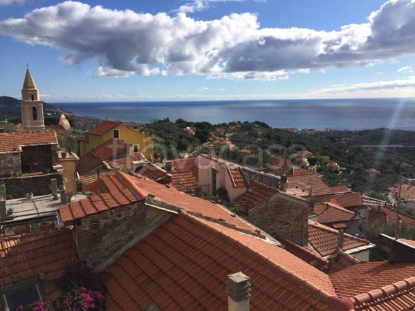 casa indipendente in vendita a Diano Marina in zona Serreta