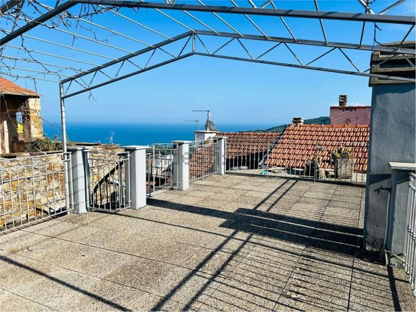 appartamento in vendita a Diano Marina in zona Serreta