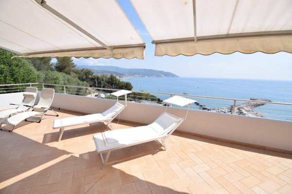 appartamento in vendita a Diano Marina