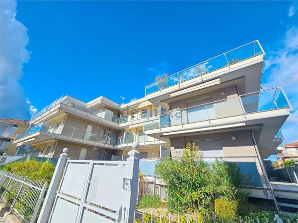 appartamento in vendita a Diano Marina