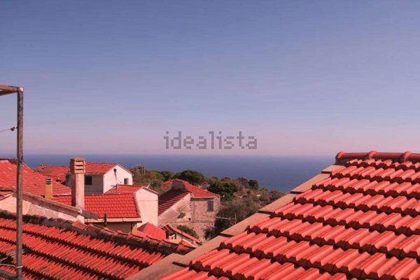 casa indipendente in vendita a Diano Marina in zona Serreta