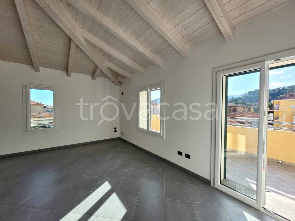 appartamento in vendita a Diano Marina