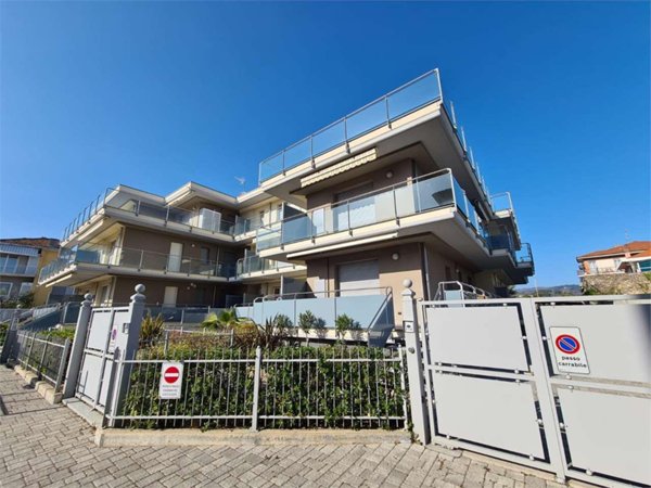 appartamento in vendita a Diano Marina