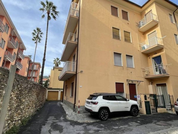 appartamento in vendita a Diano Marina