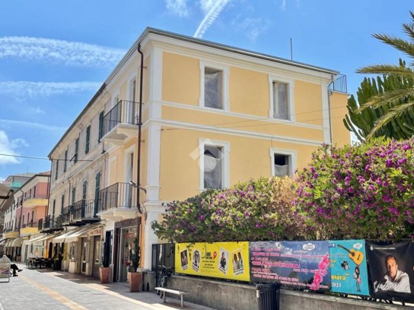 appartamento in vendita a Diano Marina