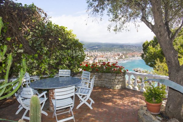 appartamento in vendita a Diano Marina