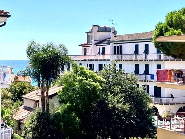 appartamento in vendita a Diano Marina
