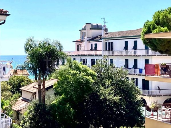 appartamento in vendita a Diano Marina