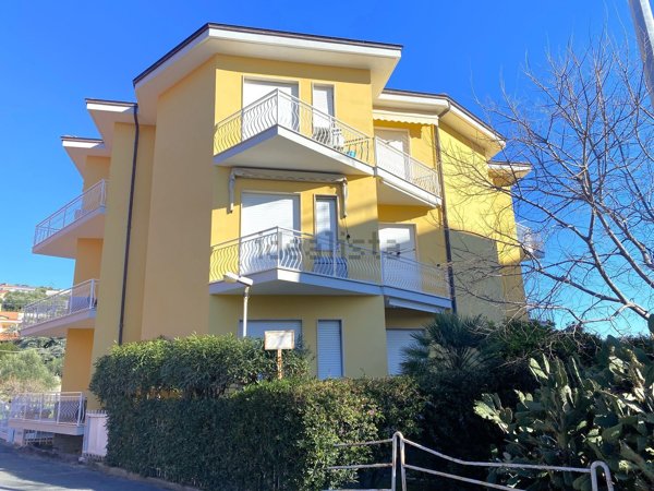 appartamento in vendita a Diano Marina