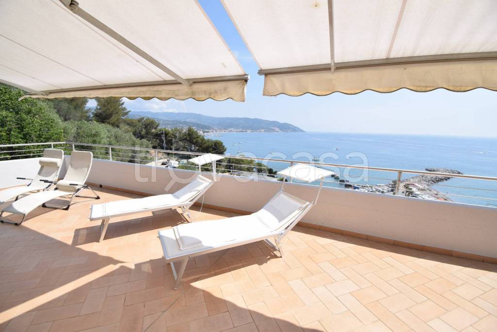 appartamento in vendita a Diano Marina