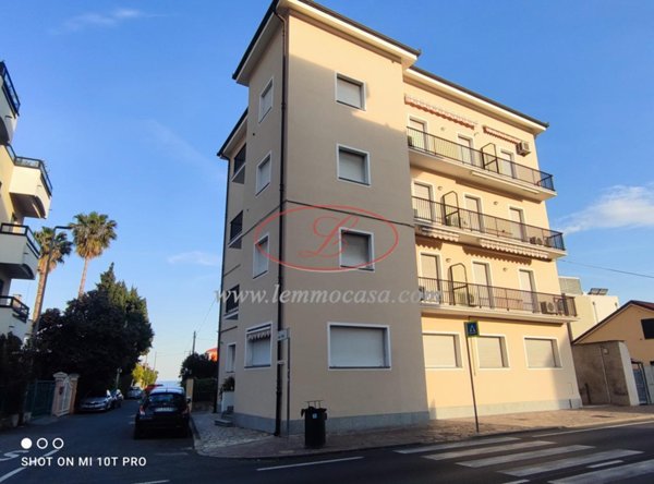 appartamento in vendita a Diano Marina