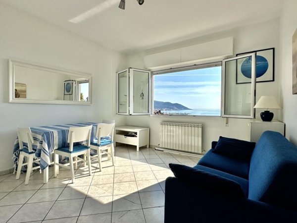 appartamento in vendita a Diano Marina