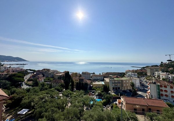 appartamento in vendita a Diano Marina