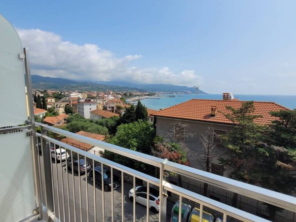 appartamento in vendita a Diano Marina