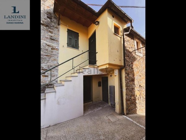 appartamento in vendita a Diano Marina in zona Serreta