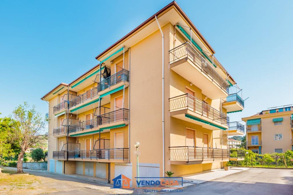 appartamento in vendita a Diano Marina