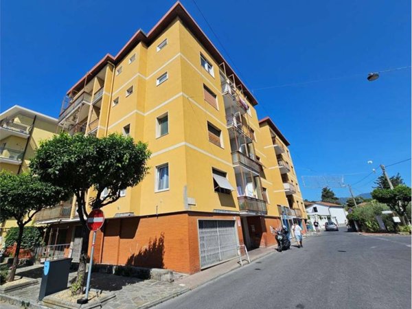 appartamento in vendita a Diano Marina