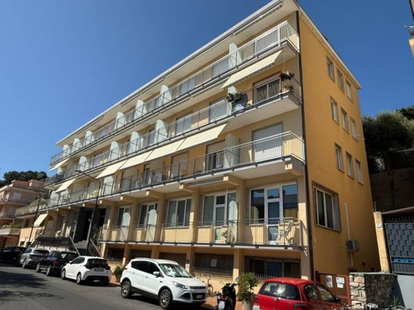 appartamento in vendita a Diano Marina