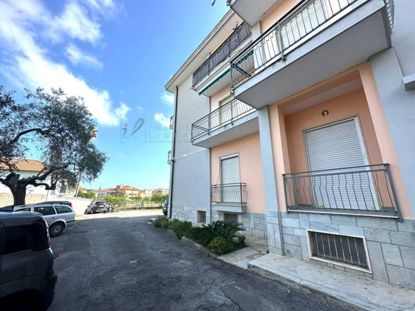 appartamento in vendita a Diano Marina