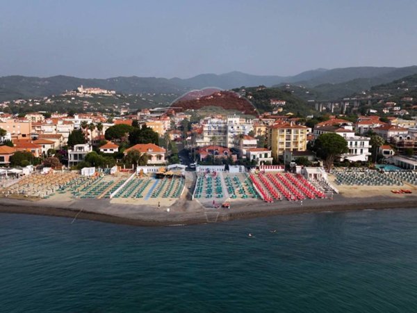appartamento in vendita a Diano Marina