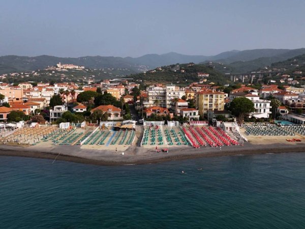 appartamento in vendita a Diano Marina