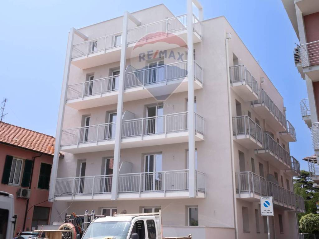 appartamento in vendita a Diano Marina