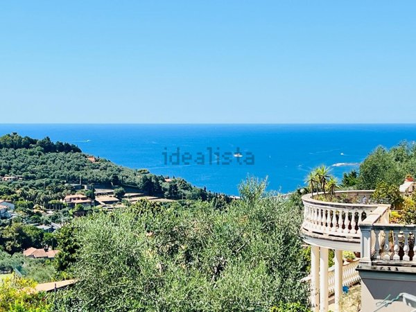 appartamento in vendita a Diano Marina in zona Gorleri