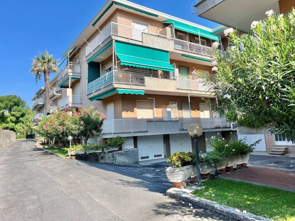 appartamento in vendita a Diano Marina