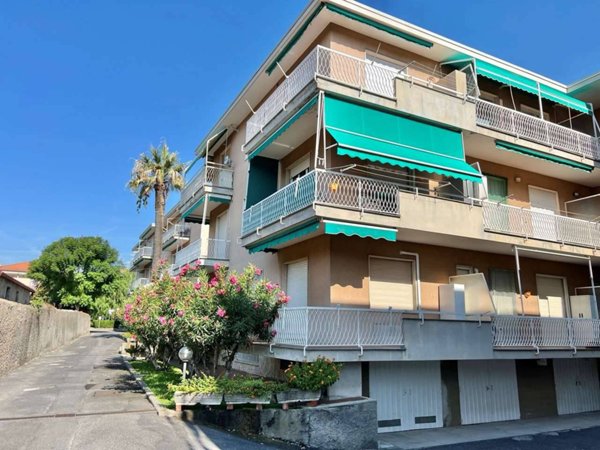 appartamento in vendita a Diano Marina