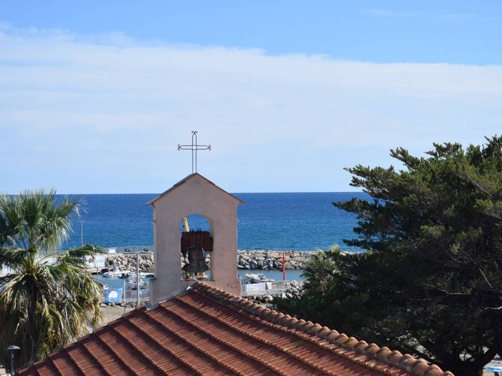 appartamento in vendita a Diano Marina