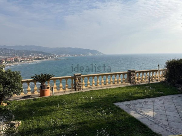 appartamento in vendita a Diano Marina