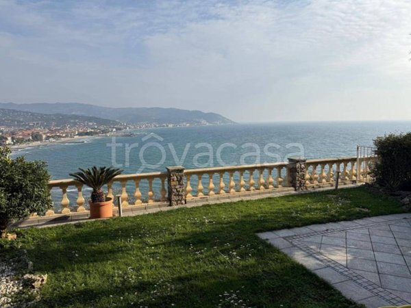 appartamento in vendita a Diano Marina
