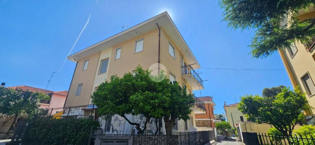 appartamento in vendita a Diano Marina